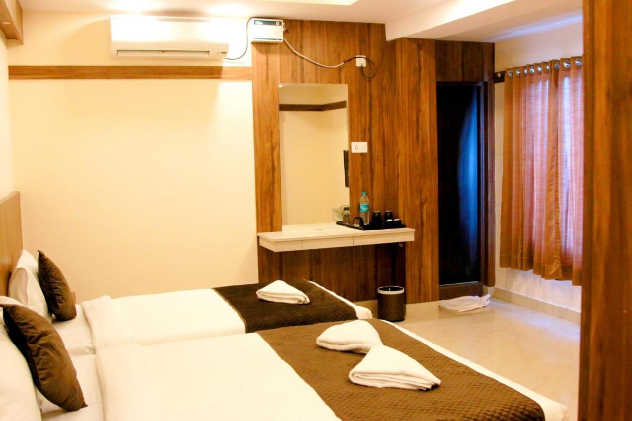 Hotel Sakura Inn Hosur Luaran gambar