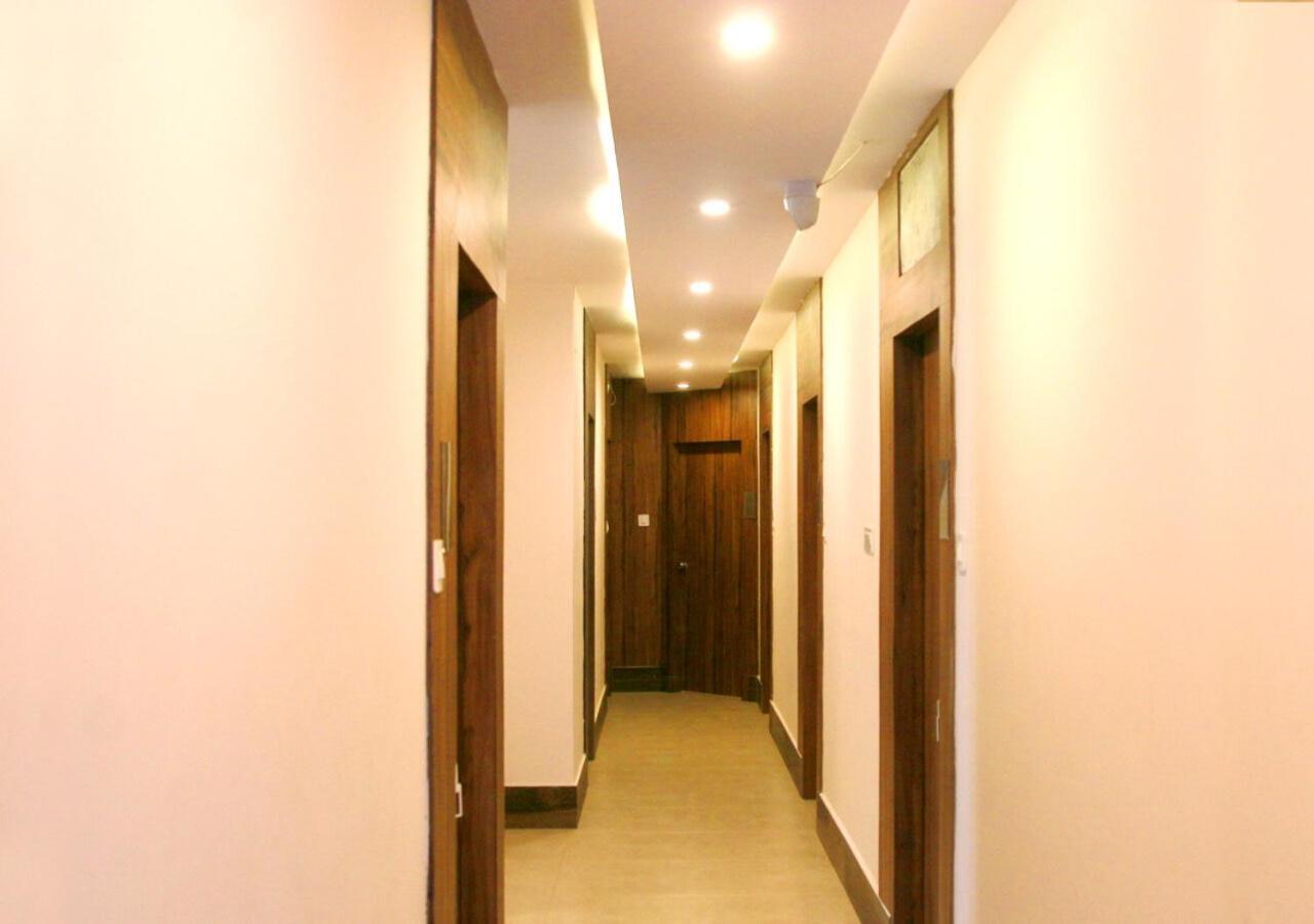 Hotel Sakura Inn Hosur Luaran gambar